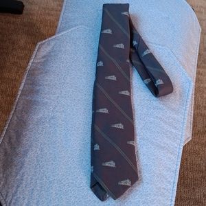 Train tie